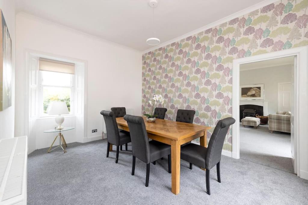 Two Bedroom Country Cottage With Parking Musselburgh Exterior photo